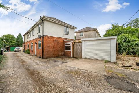 2 Heath Lane, Great Ponton, Grantham, NG33 5DG