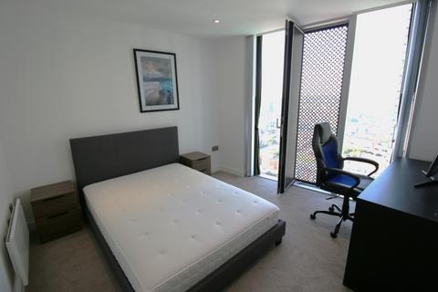 2 bedroom apartment to rent, Deansgate Square, Owen Street, Manchester M15