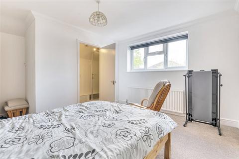 Hartland Bellfields Road, Guildford, GU1 1QG