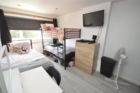 11 Boxted Close, Luton, LU4 9HN