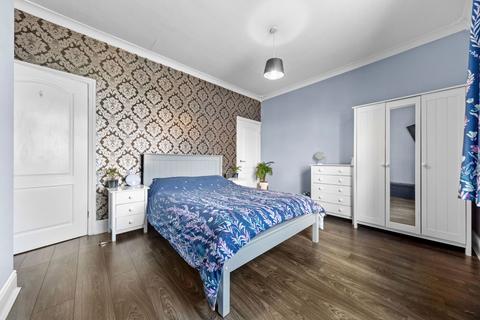 443 Leeds Road, Robin Hood, Wakefield, WF3 3BE