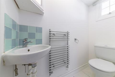 8 Ames Close, Luton, LU3 4AS