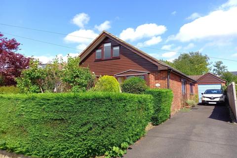 4 bedroom detached house for sale, Olivers Battery