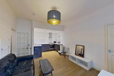 1 bedroom flat to rent, Albert Street, Edinburgh, EH7