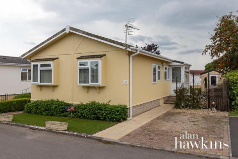 2 bedroom park home for sale, Lillybrook Estate, Lyneham, Chippenham