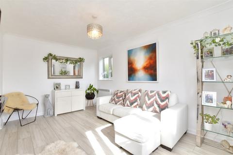 1 bedroom ground floor flat for sale, Bernard Road, Worthing, West Sussex