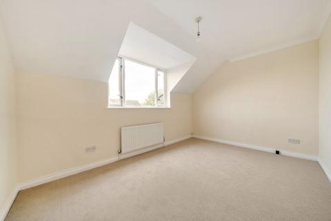 9 Farriers Road, Epsom, KT17 1LP