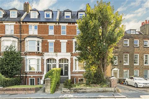 2 bedroom apartment for sale, Whipps Cross Road, London, E11