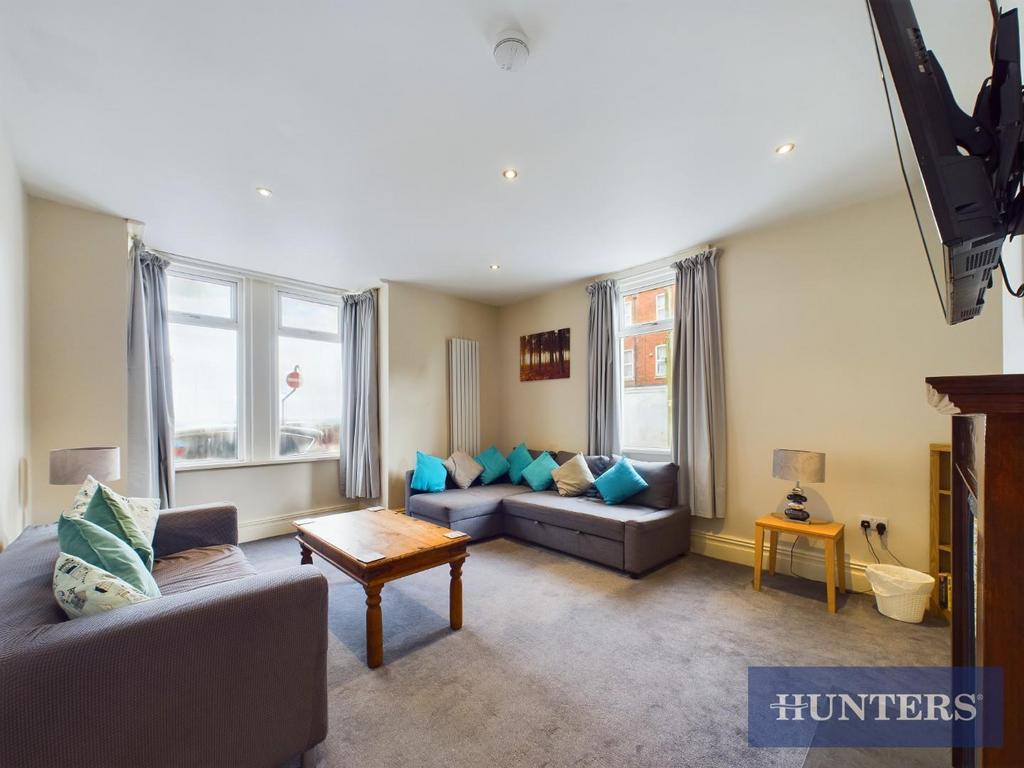 CAM03696 G0-PR0205-STILL007.jpg