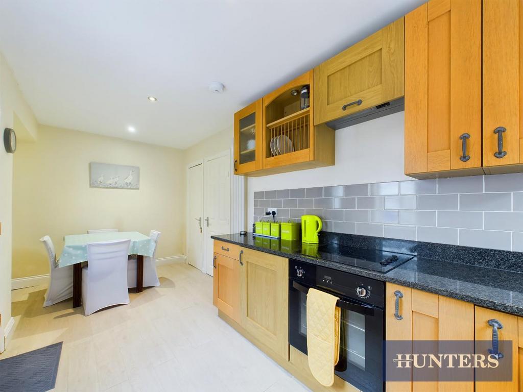 CAM03696 G0-PR0205-STILL004.jpg