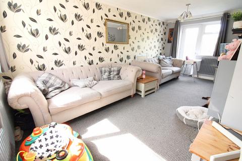 3 bedroom semi-detached house for sale, Ferriby Road, Scunthorpe DN17