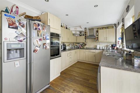 3 bedroom semi-detached house for sale, Blunden Lane, Yalding