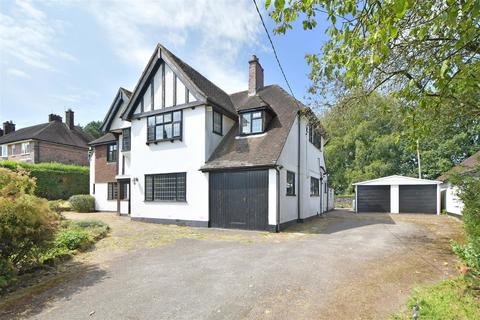 5 bedroom detached house for sale, Cheddleton Road, Leek