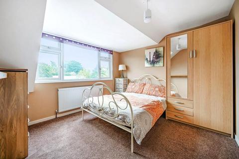 44 Clent View Road, Stourbridge, DY8 3JJ