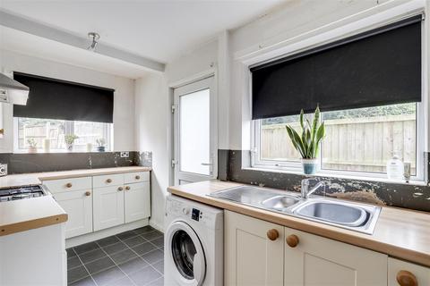 3 bedroom semi-detached house for sale, Danethorpe Vale, Sherwood NG5