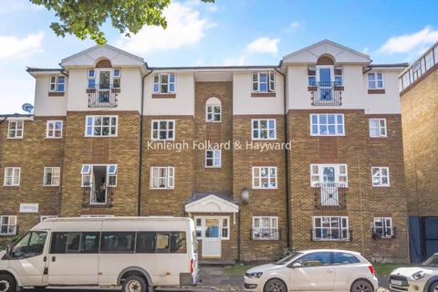 1 bedroom apartment to rent, Croft Street London SE8