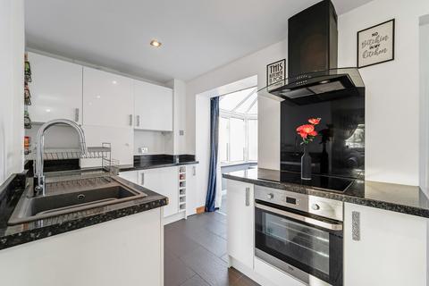 104 Barnhill Road, Dumbarton, G82 2SN