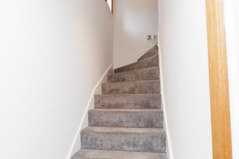 104 Barnhill Road, Dumbarton, G82 2SN