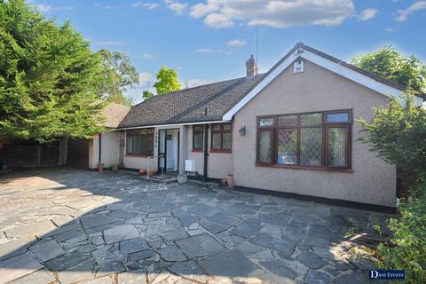 3 bedroom bungalow for sale, Elm Grove, Emerson Park, Hornchurch, RM11