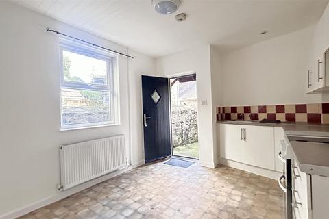 2 bedroom end of terrace house for sale, Kiln Road, Haverfordwest