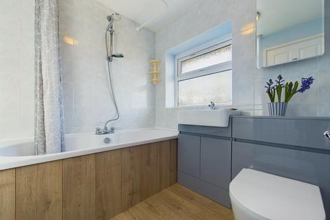 25 Hampton Close, Worcester, WR2 5LX