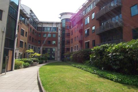 2 bedroom apartment to rent, City South City Centre