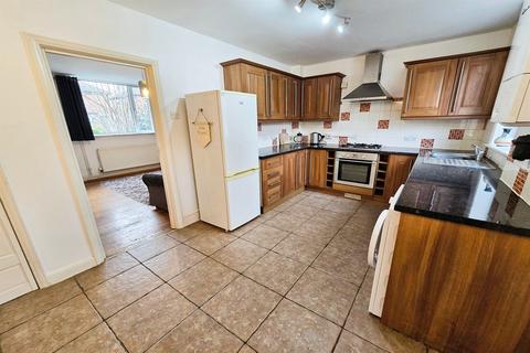 2 bedroom terraced house for sale, Birch Avenue, Beeston, NG9 1LL