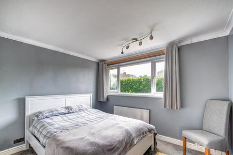 12 Silverdale, Bromsgrove, B61 8LD