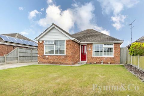 3 bedroom detached bungalow for sale, Dorothy Avenue, Great Yarmouth NR31