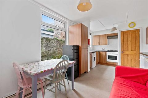 2 bedroom apartment to rent, Plymouth PL4