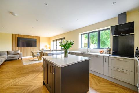 7 bedroom detached house for sale, Wakefield Road, Drighlington, Bradford, West Yorkshire