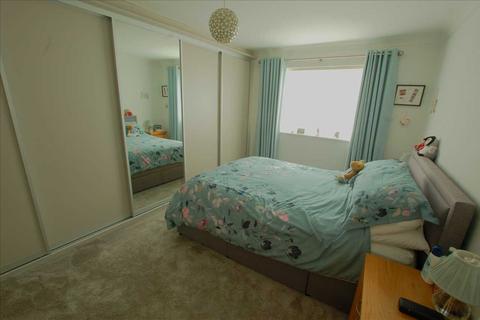 undefined, 16 Parsons Green, St. Florence