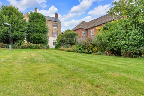 5d Bromsgrove, Faringdon, SN7 7JF