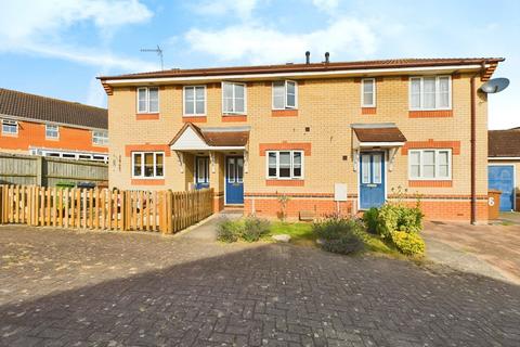 2 bedroom terraced house for sale, Redwing Close, Stanground, PE2