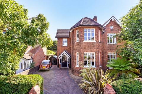 4 bedroom detached house for sale, Ewell Road, Surbiton, KT6