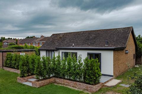 3 bedroom bungalow for sale, Croxton Lane, Middlewich, CW10