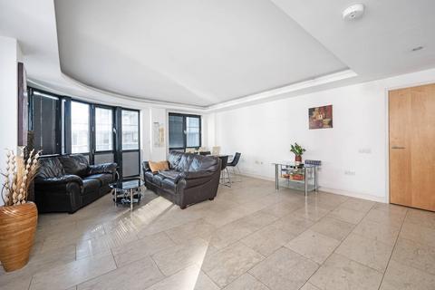 2 bedroom flat for sale, Leman Street, Aldgate, London, E1