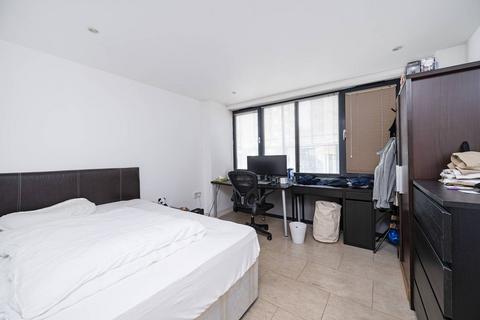 2 bedroom flat for sale, Leman Street, Aldgate, London, E1