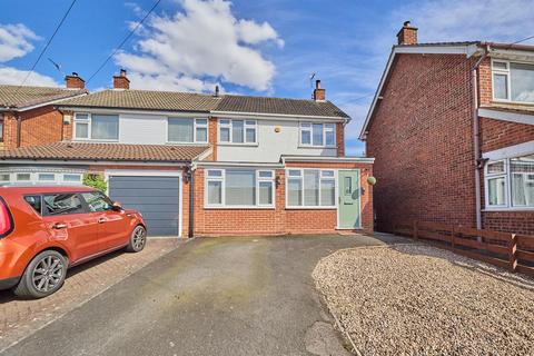 3 bedroom semi-detached house for sale, Milton Close, Hinckley