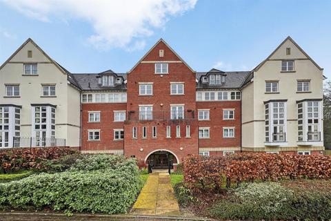 2 bedroom penthouse for sale, Keats House, Harrow On The Hill HA2