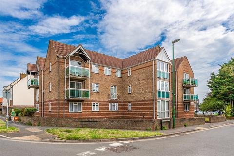 1 bedroom flat for sale, North Road, Lancing, West Sussex, BN15