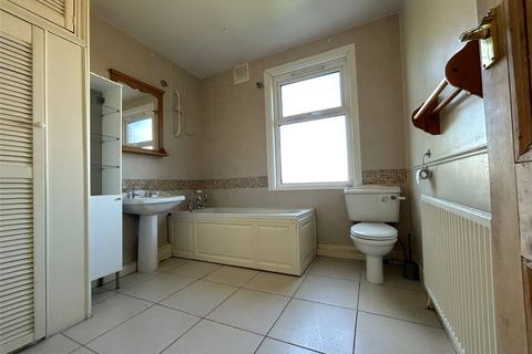 119 Ardgowan Road, London, SE6 1UY