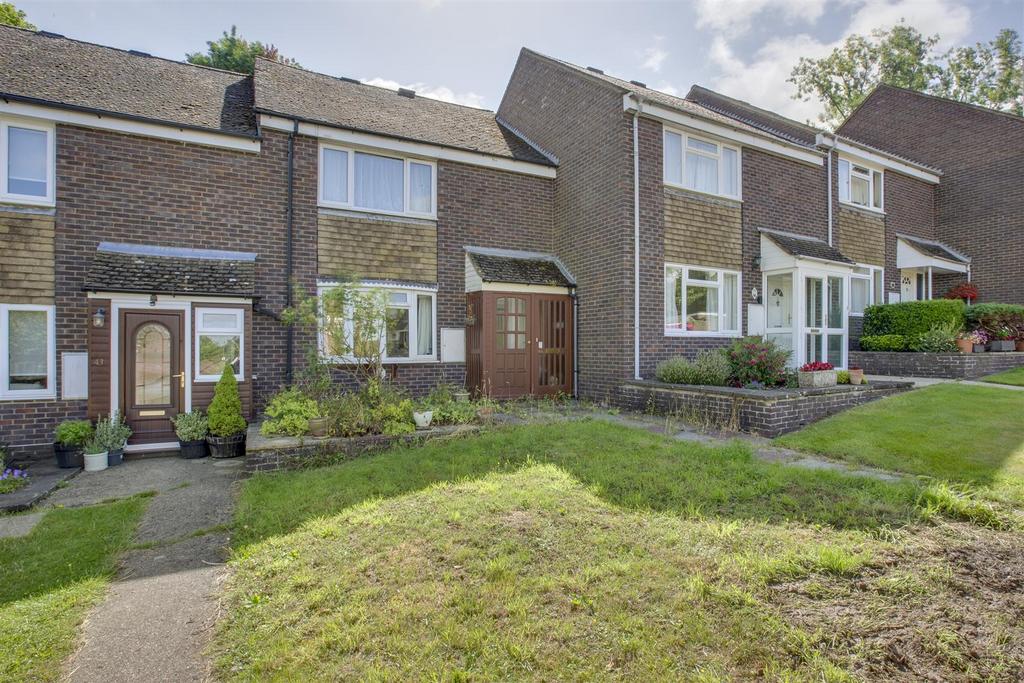 44 Winslow Field, HP16 9 AR-6.jpg