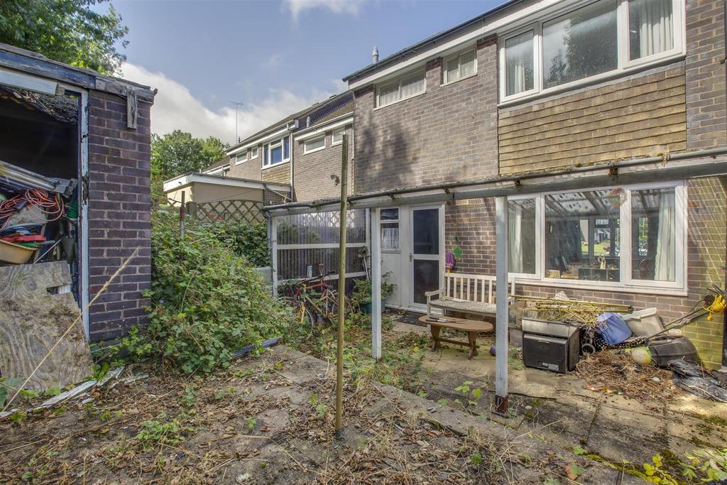 44 Winslow Field, HP16 9 AR-4.jpg