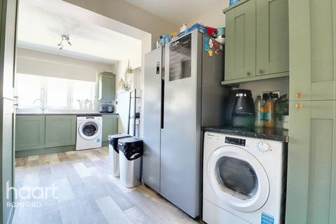 57 Barton Avenue, Romford, RM7 0NB
