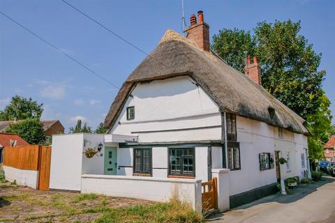 2 bedroom end of terrace house for sale, Malthouse Lane, Dorchester-On-Thames OX10