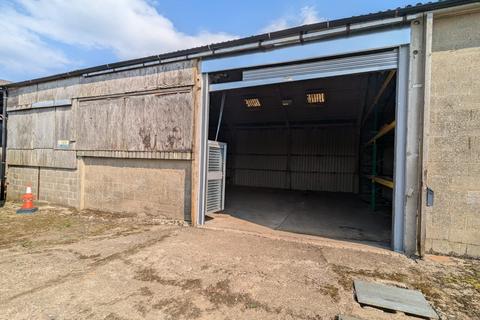 Storage to rent, Middle Barn, Hall Farm, Woodbridge, Suffolk