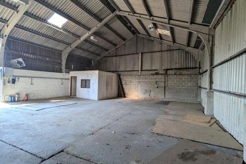 Storage to rent, Middle Barn, Hall Farm, Woodbridge, Suffolk