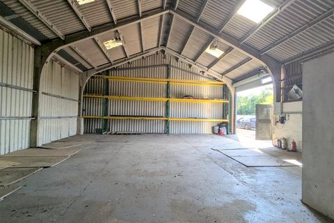 Storage to rent, Middle Barn, Hall Farm, Woodbridge, Suffolk