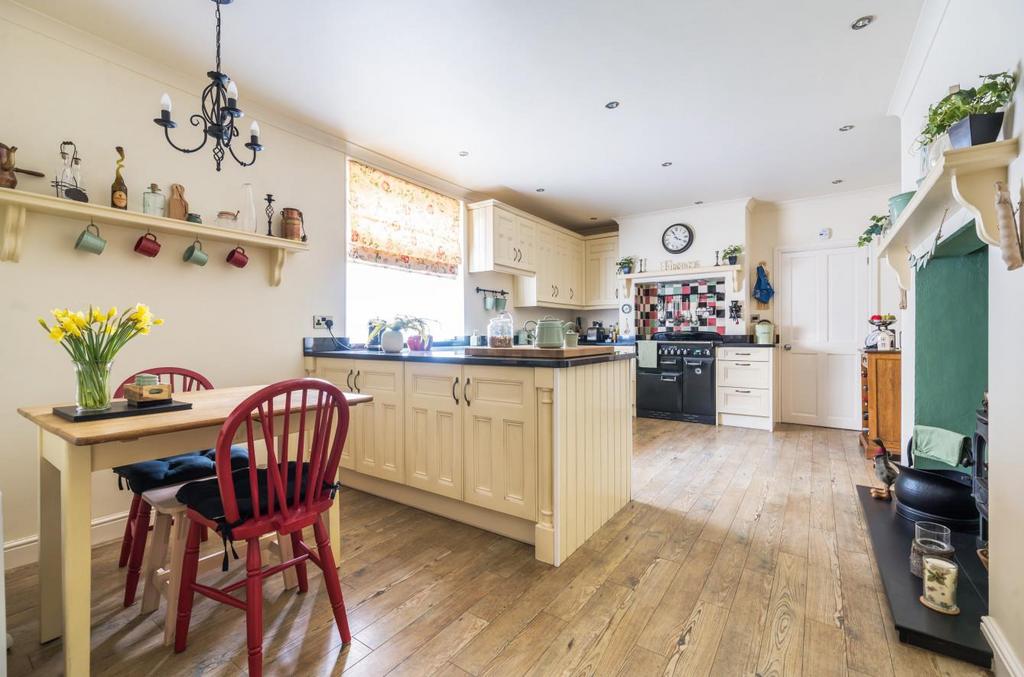 Breakfast kitchen